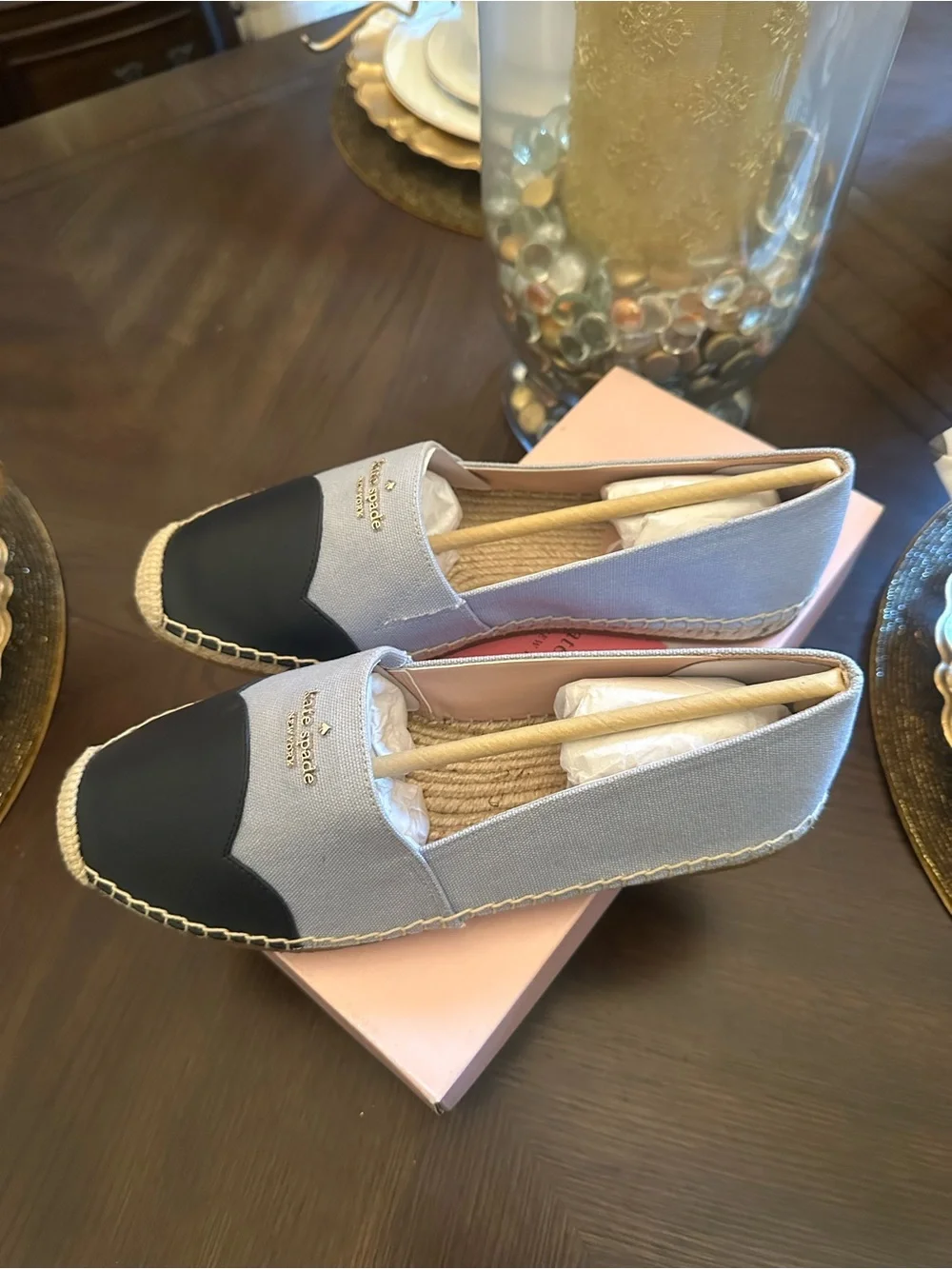 Brand New kate spade Navy Blue  and light Blue Scallop-Accent Espadrille Size 8